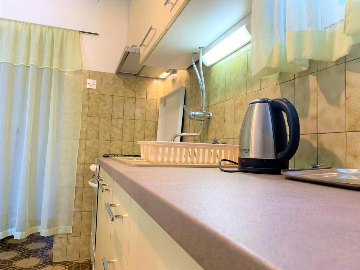 Roko Apartment House Primosten Exterior photo
