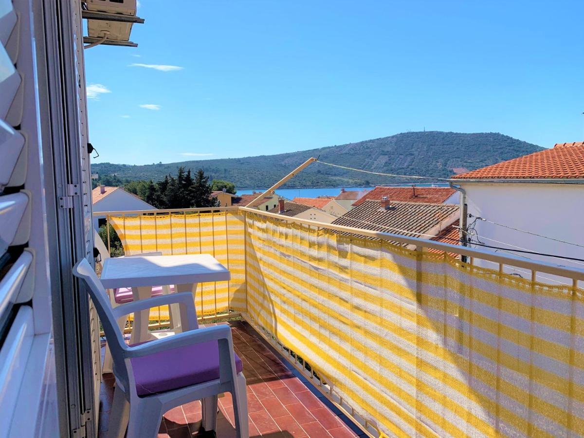 Roko Apartment House Primosten Exterior photo