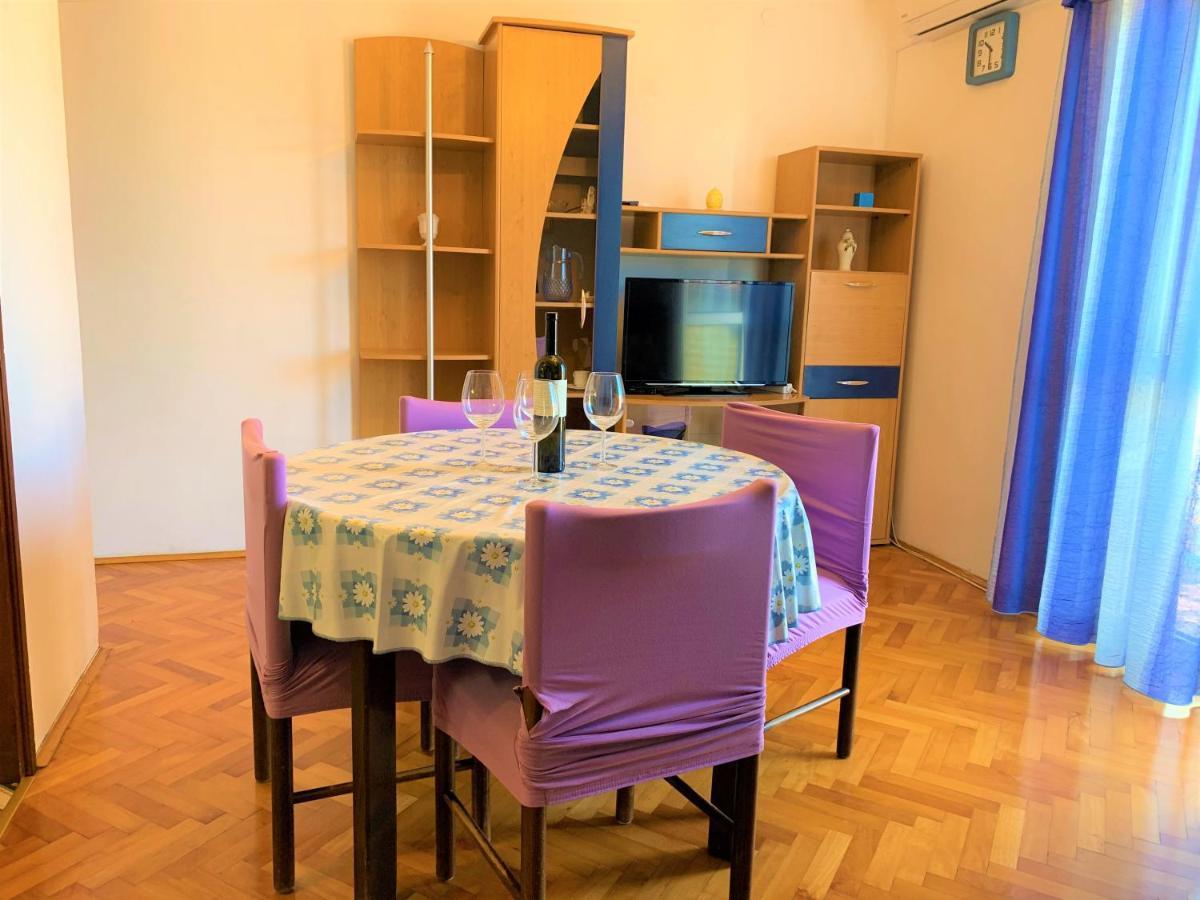 Roko Apartment House Primosten Exterior photo