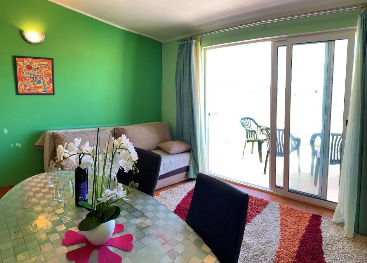 Roko Apartment House Primosten Exterior photo