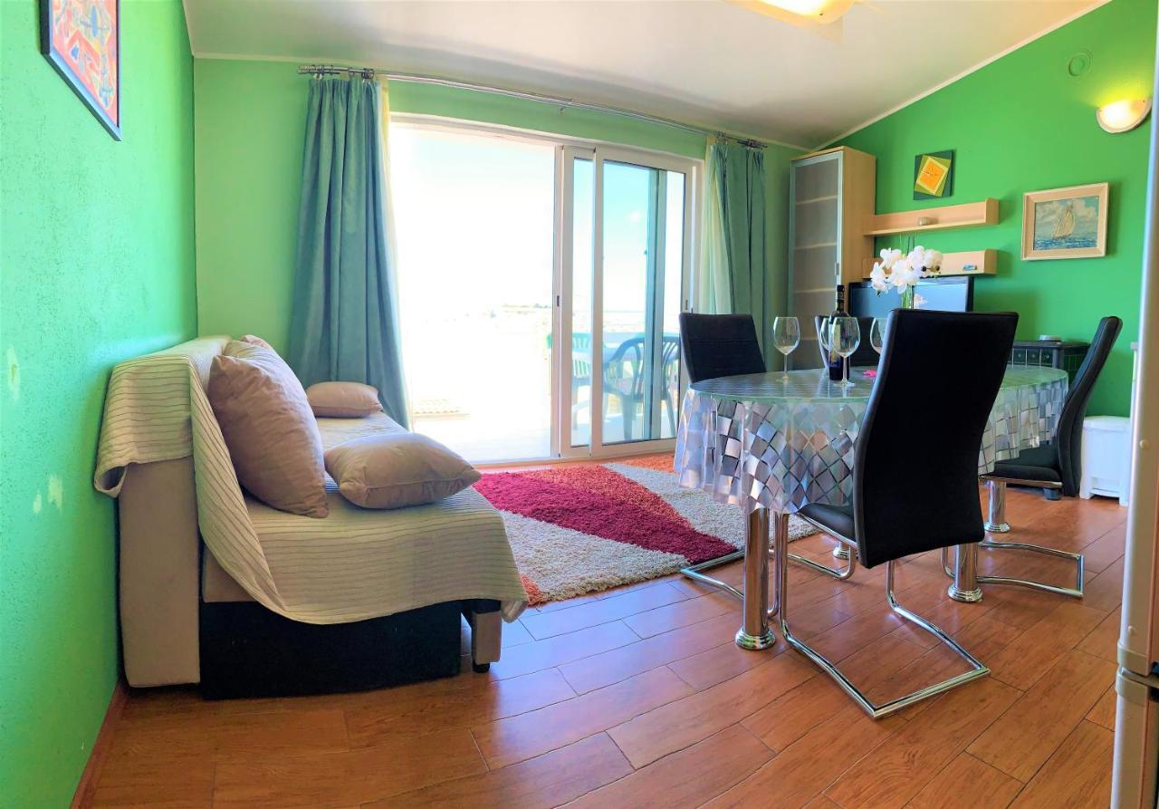 Roko Apartment House Primosten Exterior photo